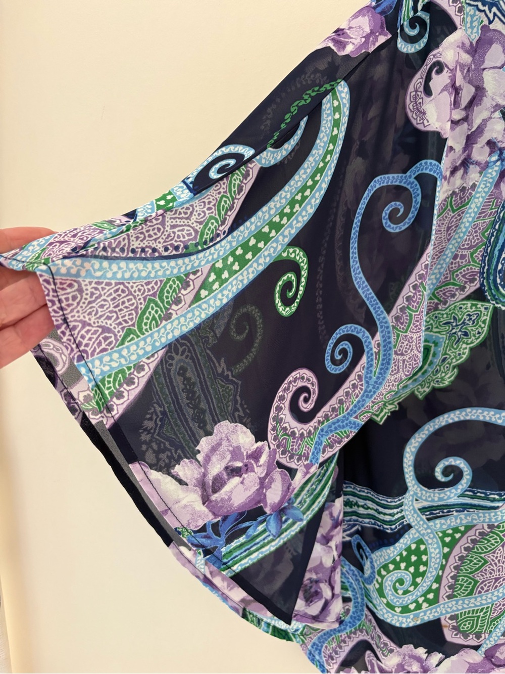 Bob Mackie Wearable Art Womens Paisley Floral Chiffon Over Blouse -Sheer-Sz Med - Picture 3 of 7